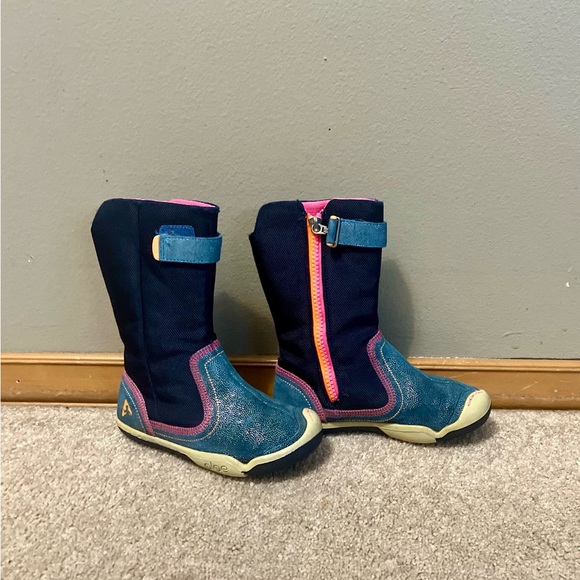 PLAE Camille Shimmer Waterproof Boots, Navy/Blue/Pink - Size 11 (GUC) - Picture 3 of 9